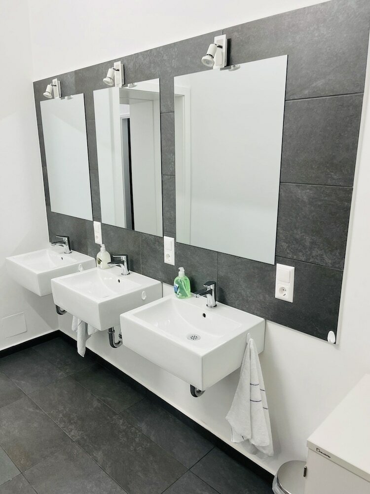 Фото Space Home Apartment - Prater