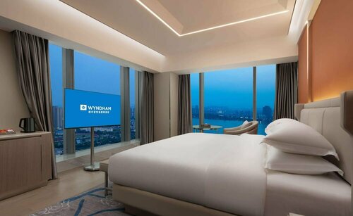 Гостиница Wyndham Shaoxing Keqiao в Шаосине