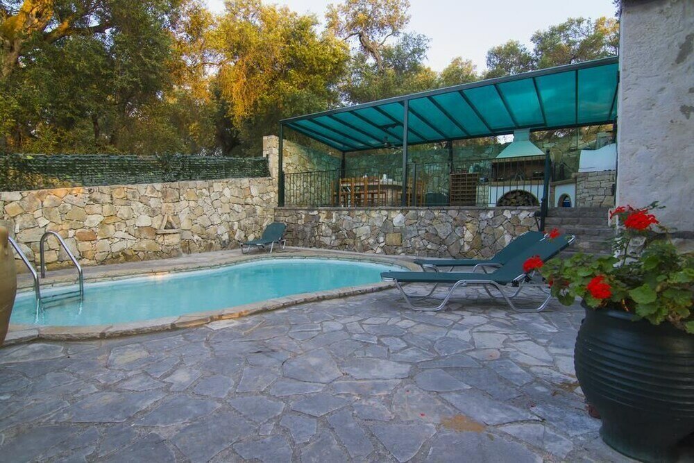 Фото Su La Strata house by CorfuEscapes