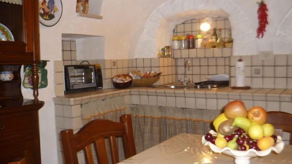 Фото Trulli Resort Monte Pasubio