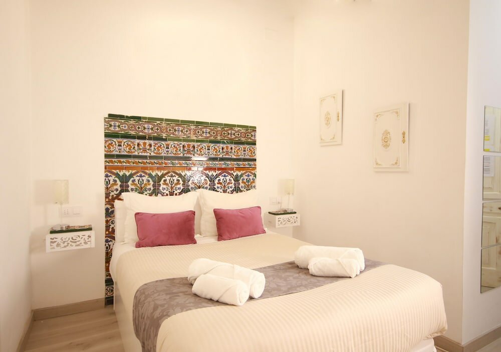 Фото Palace House Hércules 92
