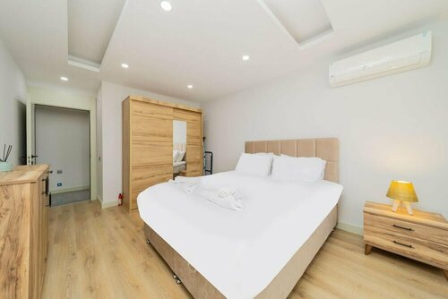 Апартаменты Stylish and Luminous Flat in Antalya в Муратпаше