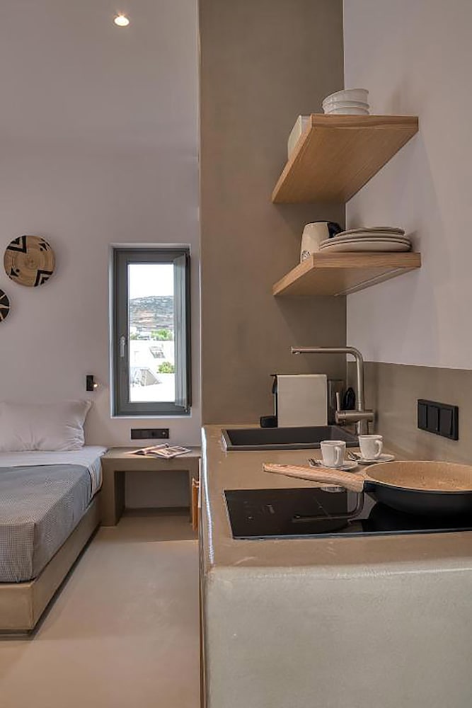 Фото Clementina Paros