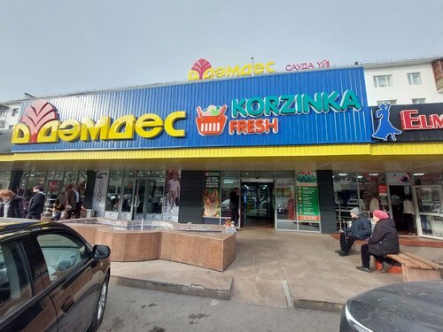 Әйелдердің күйеуінің келісімімен алдап жатқаны туралы порно видеолар