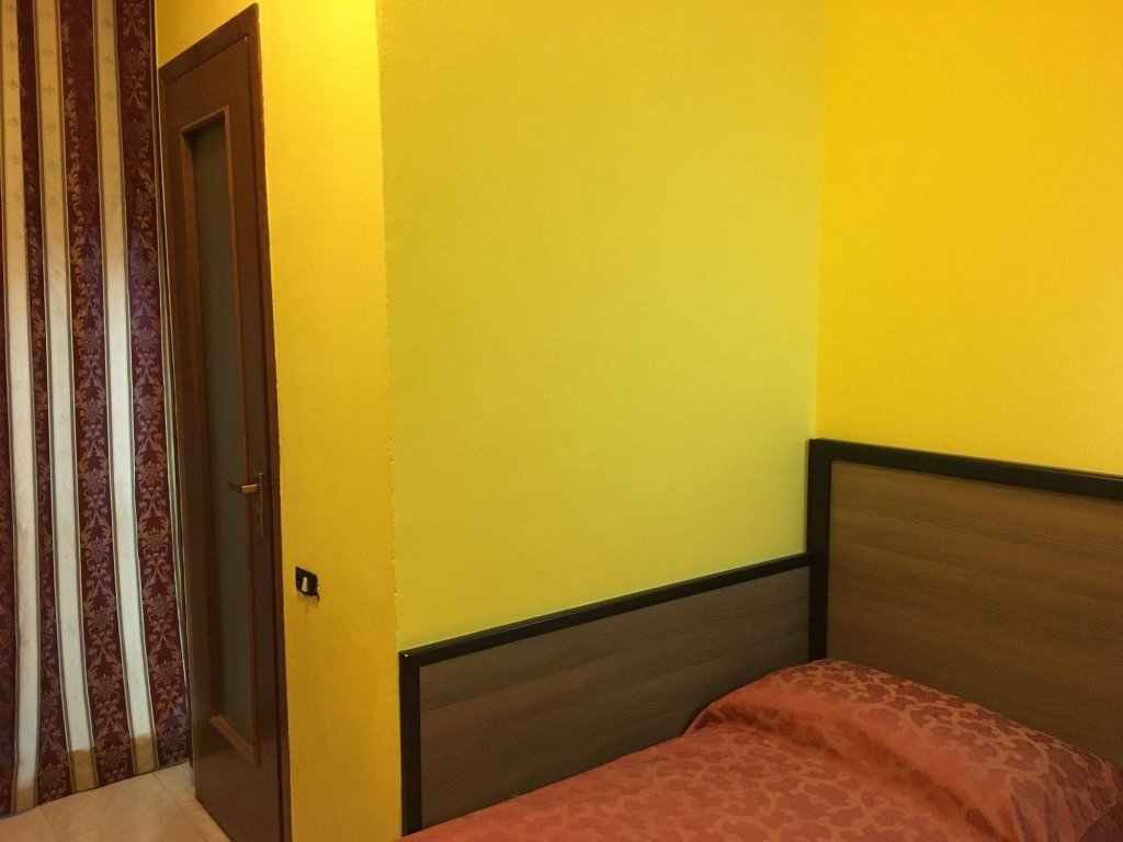 Фото Hotel Salus