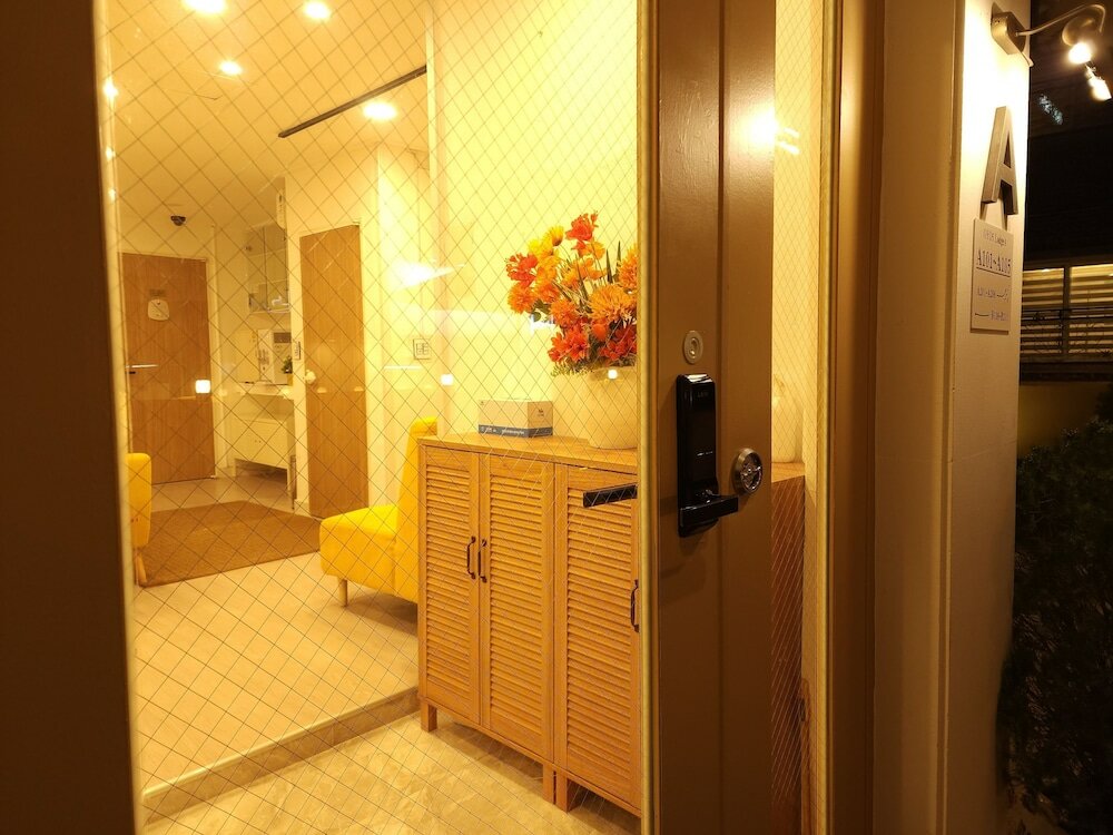 Фото Oyo Myeongdong 5 Lodge