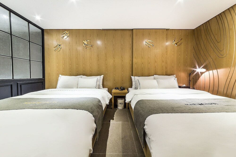 Фото Bucheon Renee