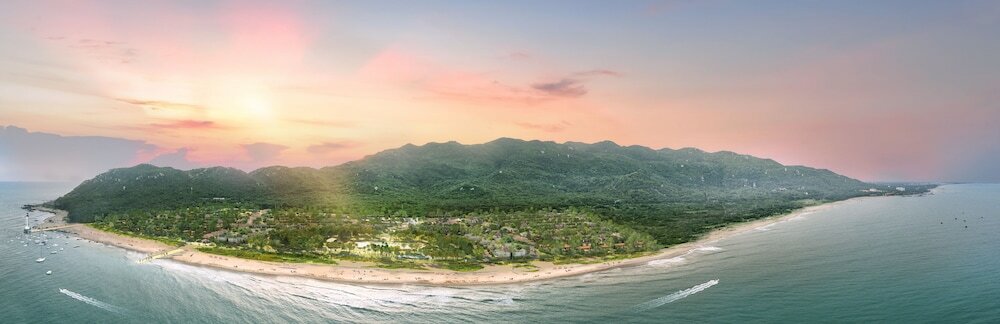 Фото Oceanami Villas & Beach Club - Managed by Oceanami Group