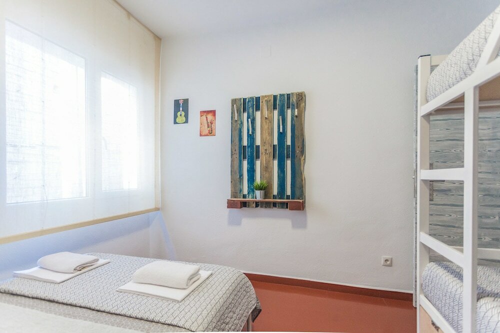 Фото Loft Apartments - Hostel