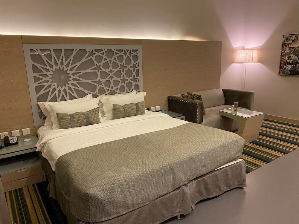 Фото Ewaa Express Hotel - Al hamra