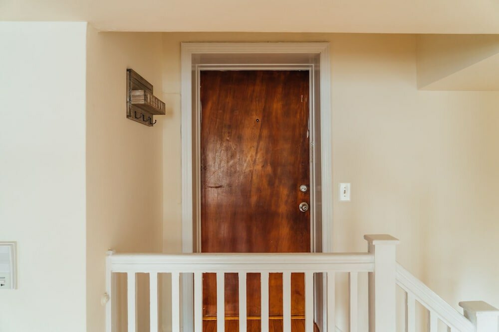 Фото Chic & Pristine 1br Apt in Marshfield