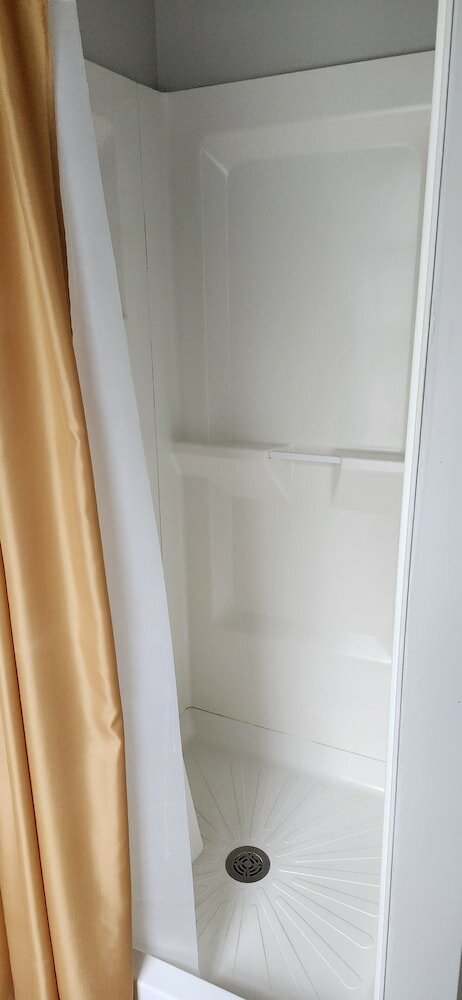 Фото Oaklawn Inn LLC