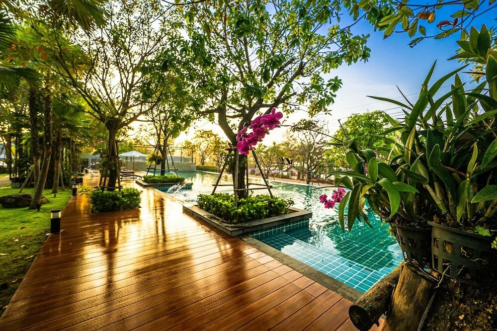 Фото Chatnipa Beach Resort by Morseng