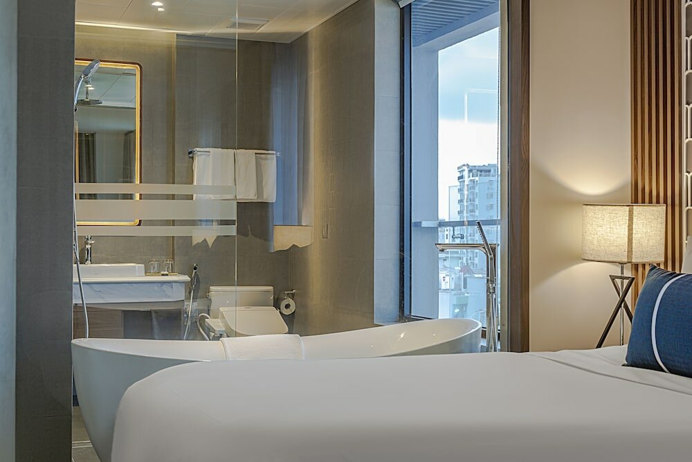 Фото Peninsula Hotel Danang