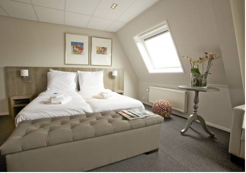 Фото Hotel De Koepoort Hotel