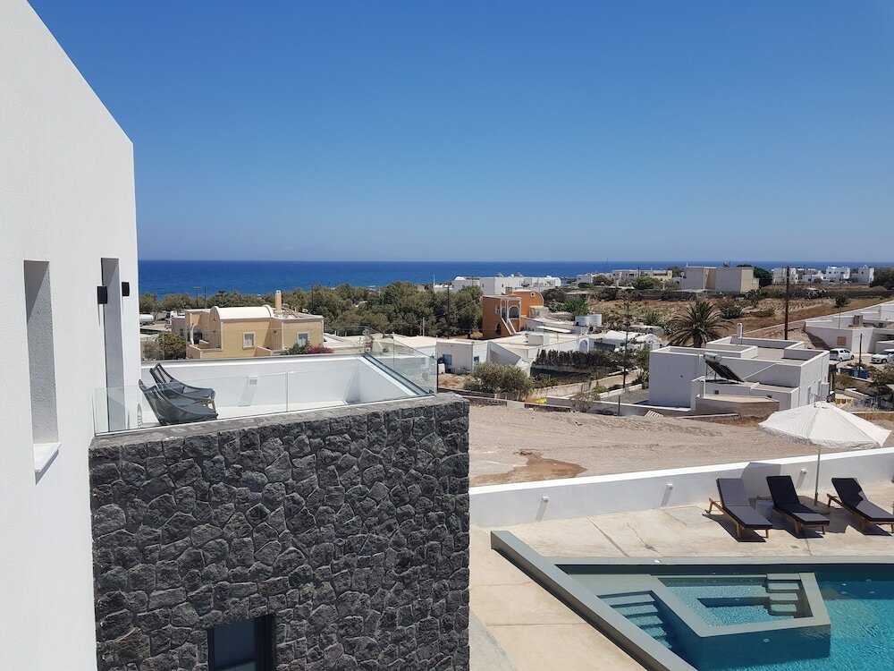 Фото MyLithos Suites