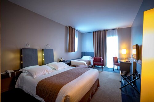 Внешний вид отеля Best Western Plus Hotel Gergovie в Перижна-ле-Сарльеве, фото 2