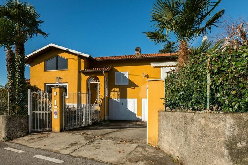 Гостиница Maison Jaune in Bellagio