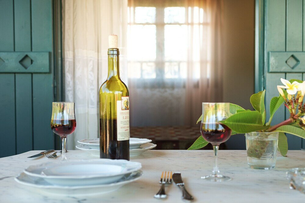 Фото Gorgeous Stone Cottage by the sea