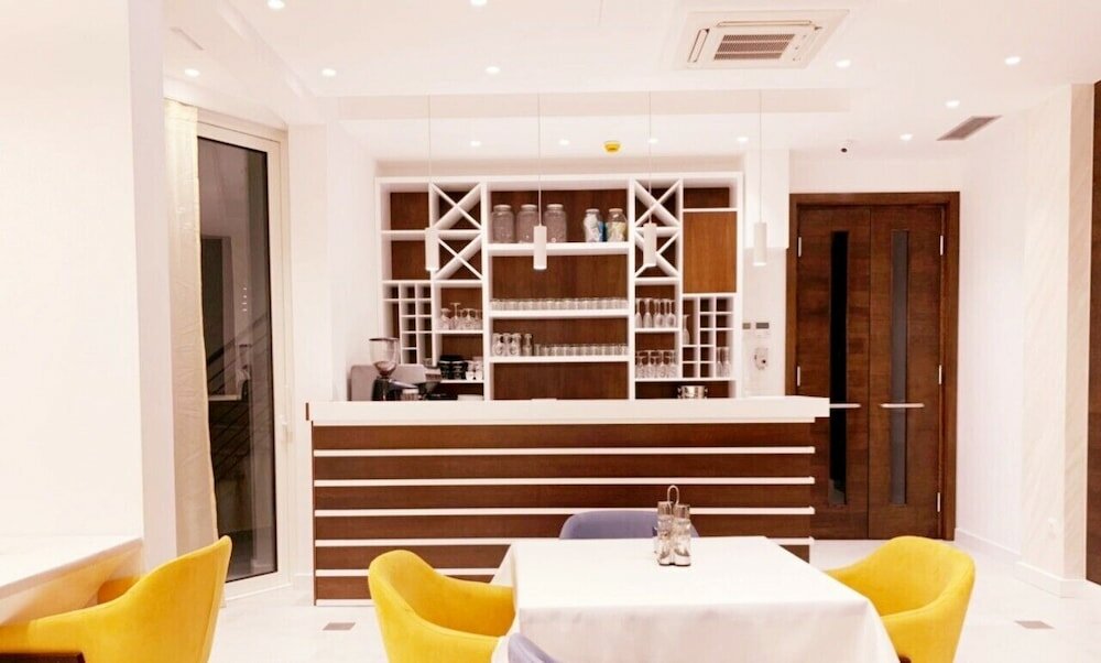 Фото Hotel Pierina