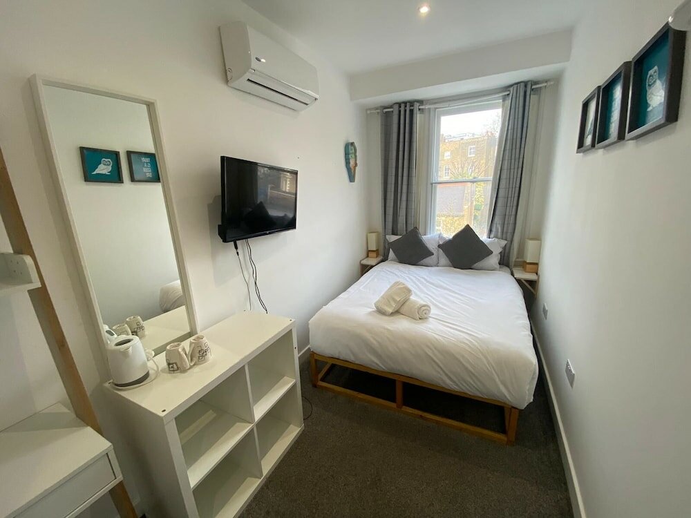 Фото Wembar Hotel