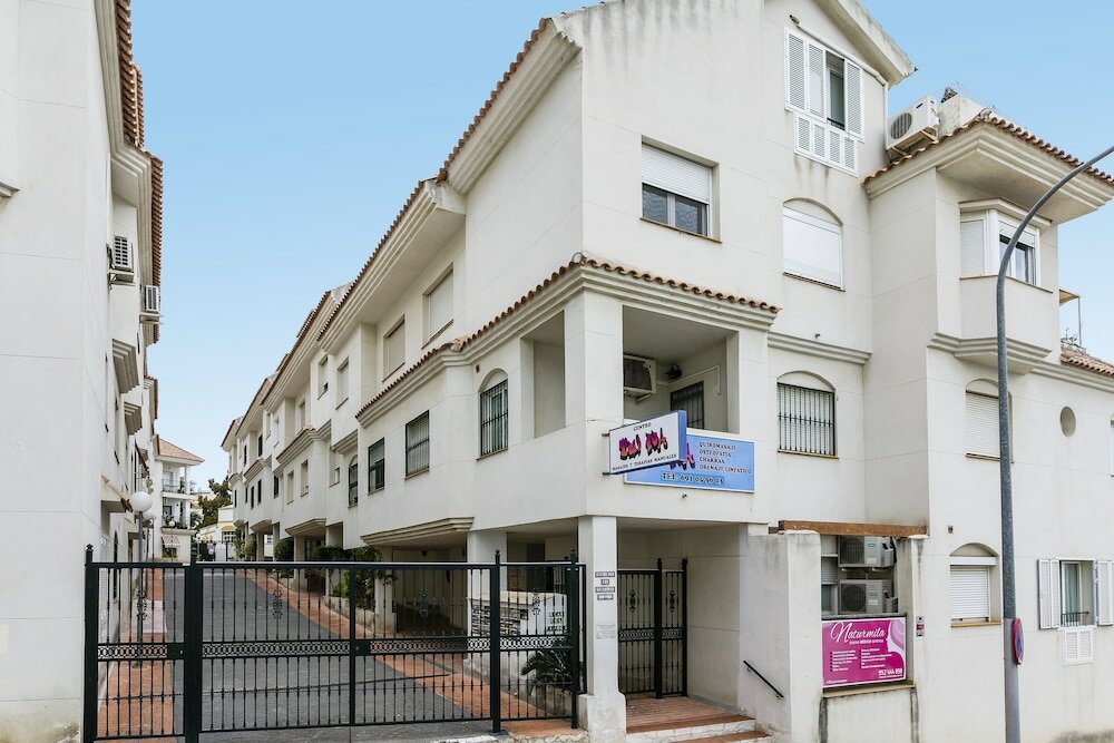 Фото Real del Tivoli Two Rooms and Parking free