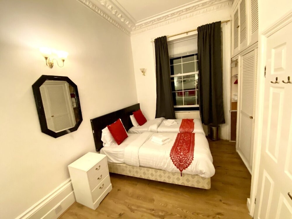 Фото Luks Apartments