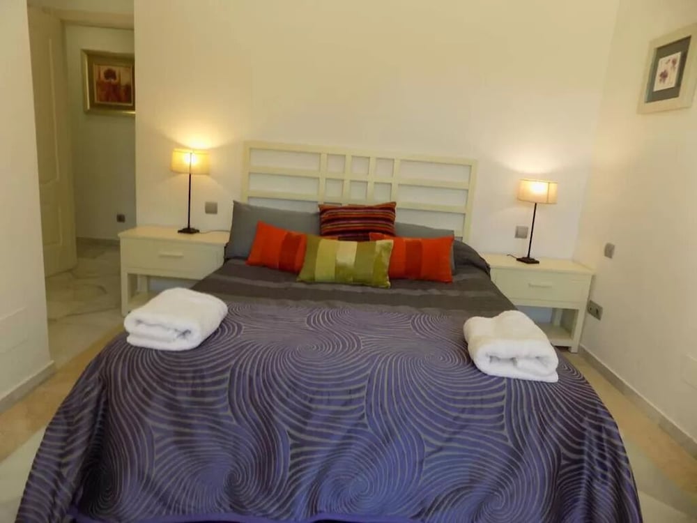 Фото Luxury Fuente Aloha Apt Nr Puerto Banus