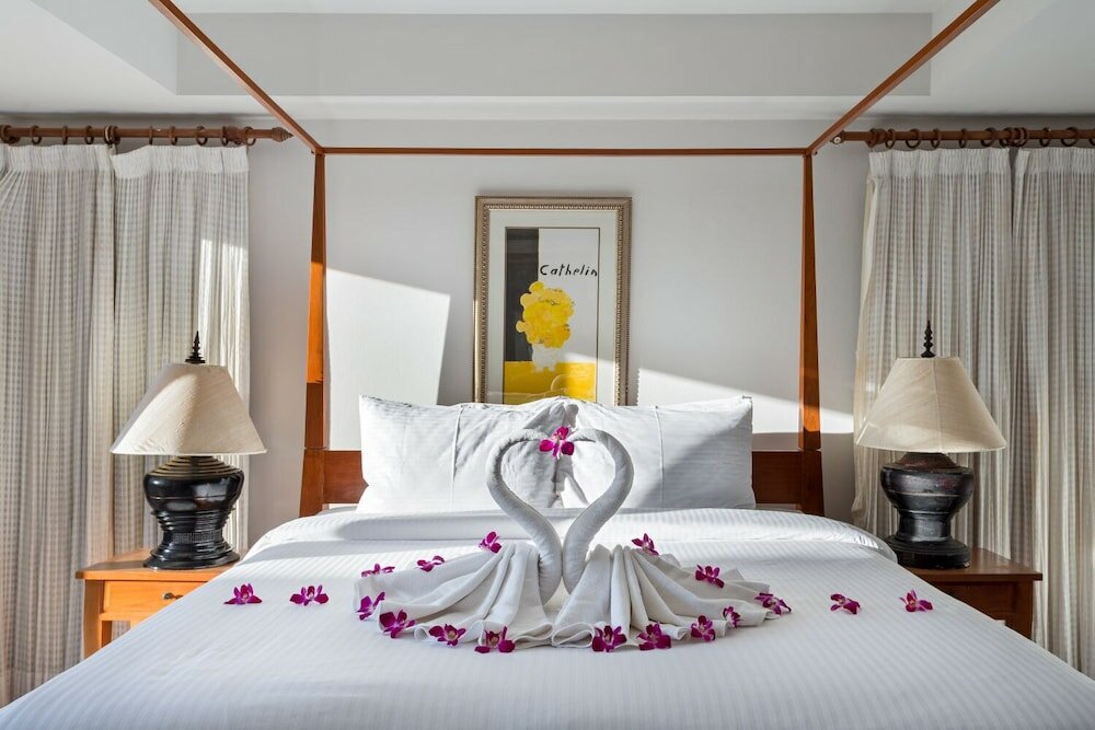 Фото Villa Baan Hen 5 Bedroom Kata Beach