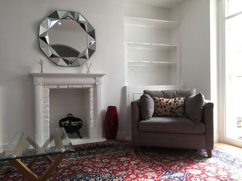 Фото Luxurious Apartment in Kensington & Chelsea