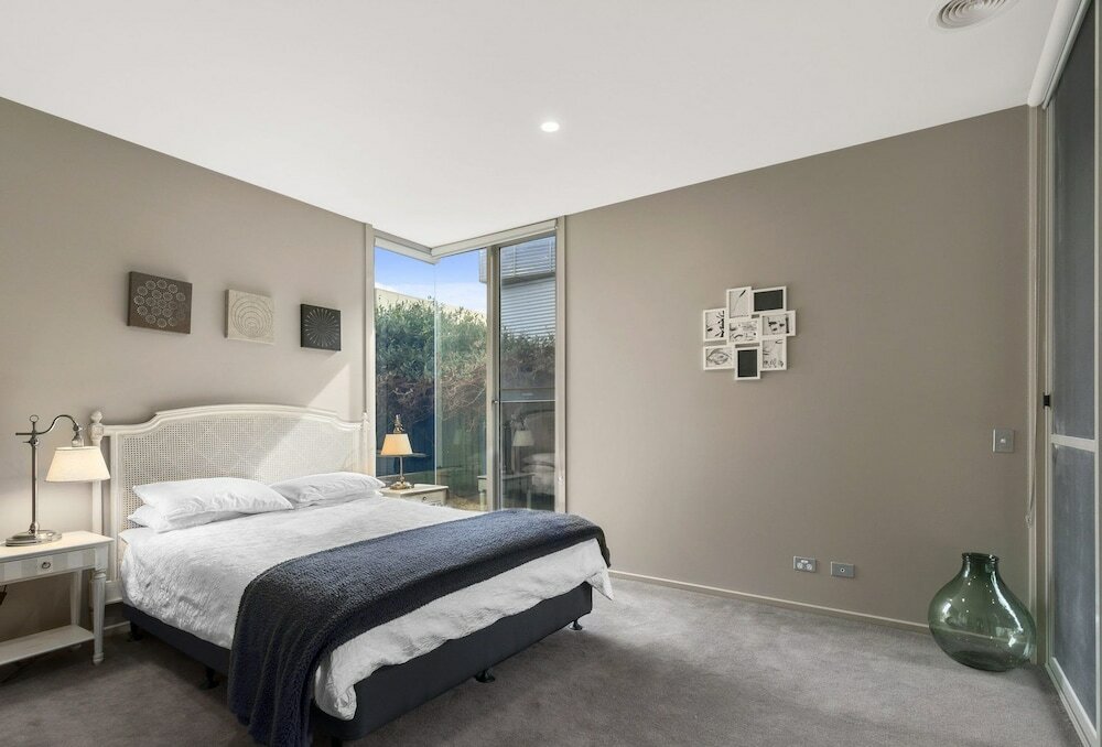 Фото Grossard Point The Lighthouse Ventnor