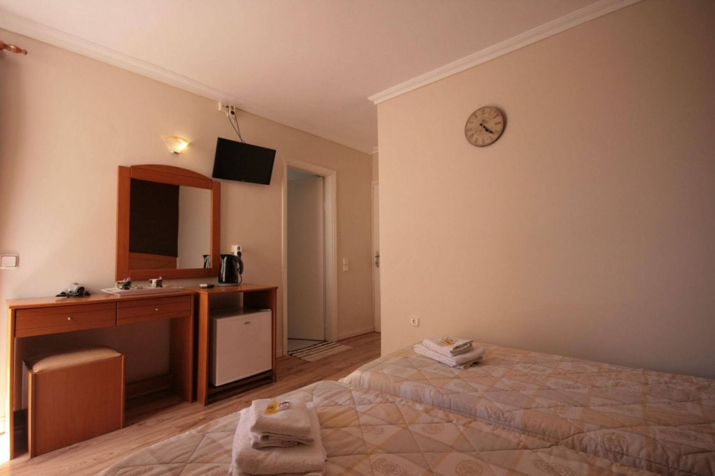 Фото Parthenis Riviera Hotel