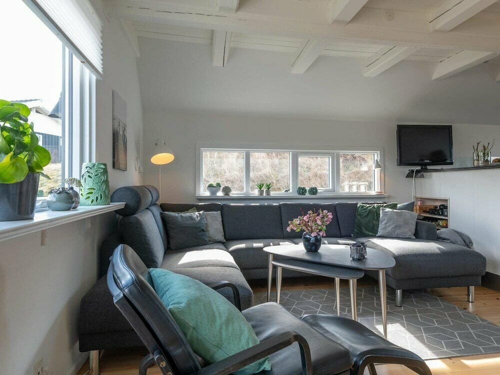 Hotel 8 Person Holiday Home in Fano, Region of Southern Denmark, photo