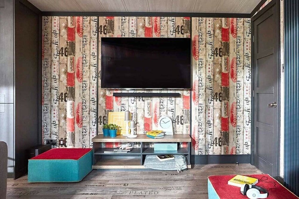 Фото Sandy Balls Holiday Village