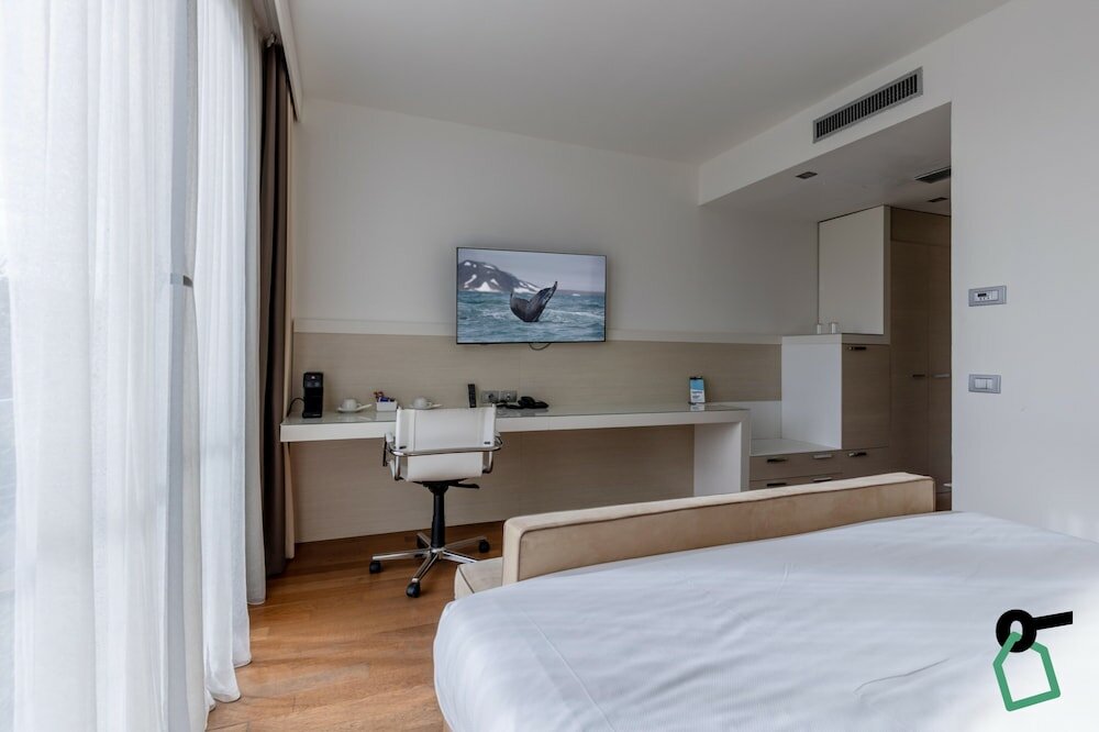 Фото Hotiday Hotel Pisa