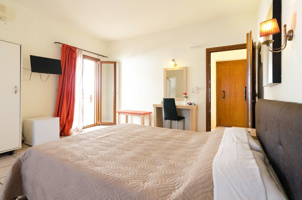 Фото Eleonora Anissaras