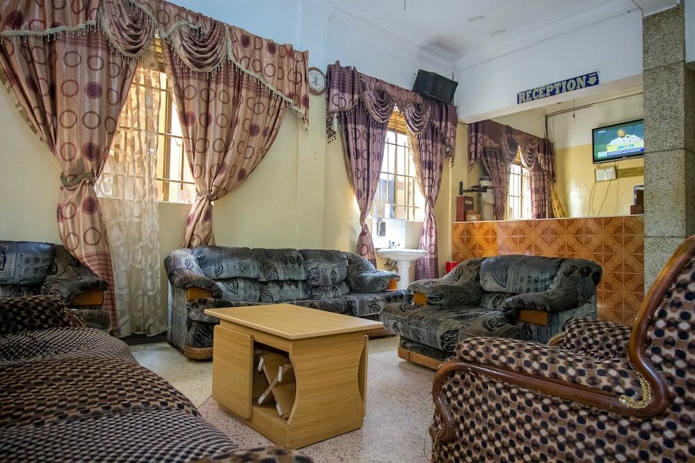 Фото Mwana Highway Hotel Iganga