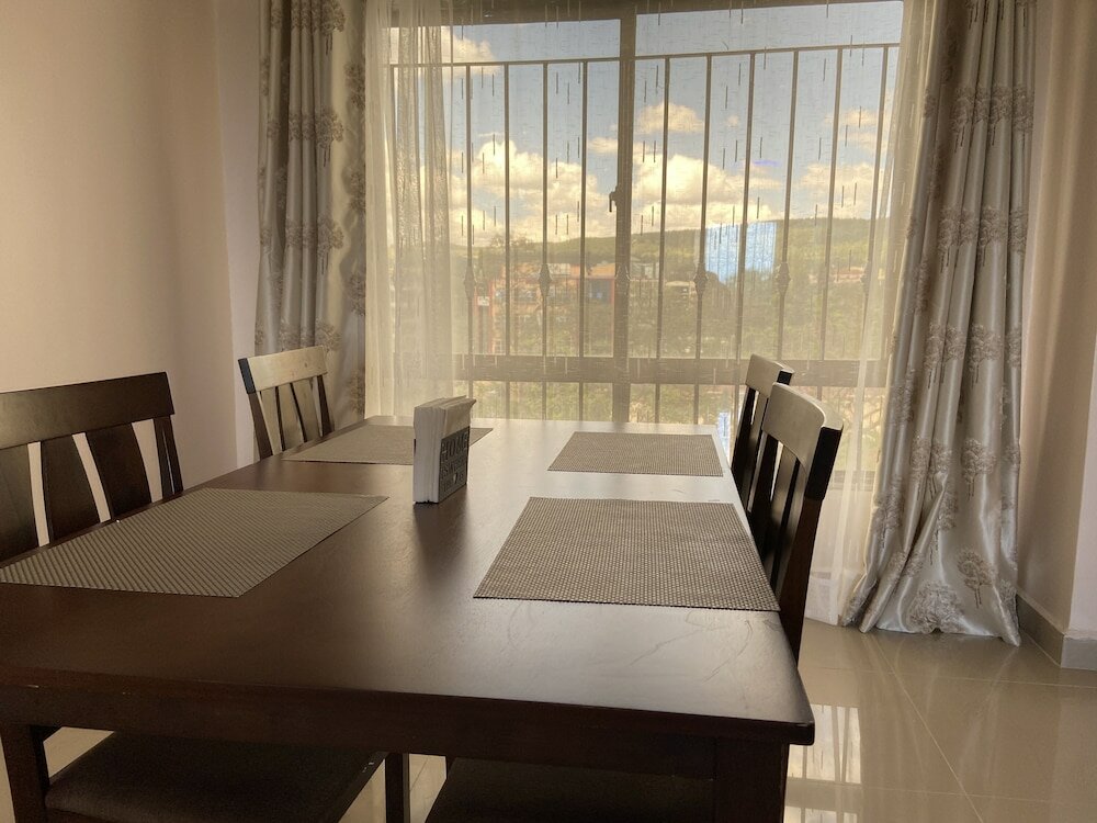 Фото Midtown C32 Executive Suites