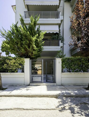 Posh 1br Apartment in Chalandri