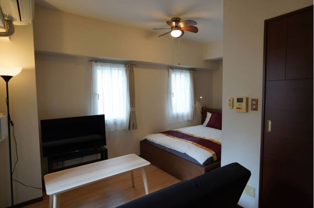 Фото Osaka Yodoyabashi House