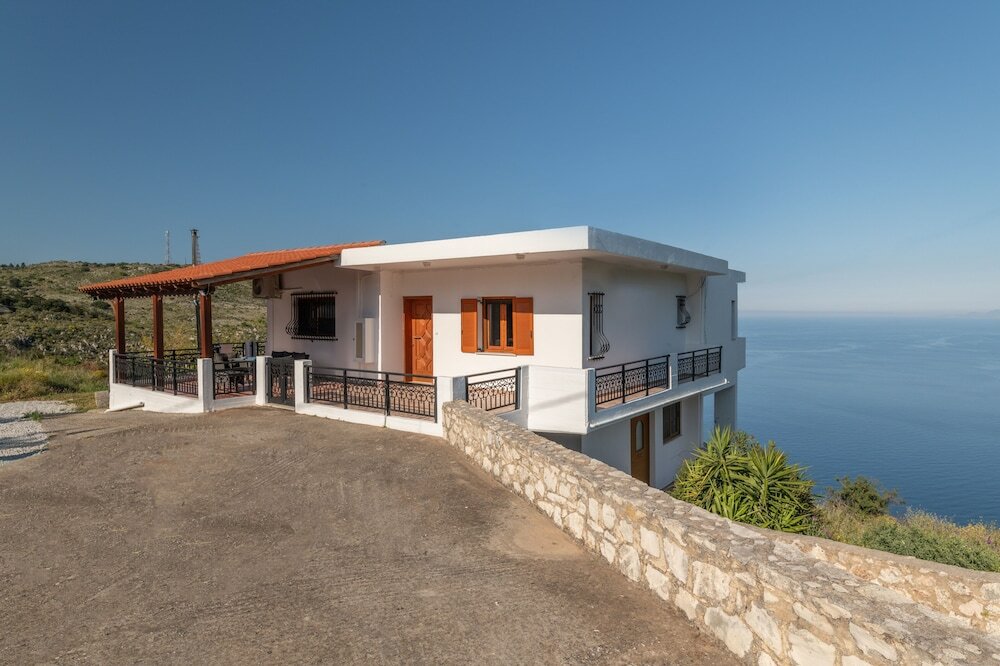 Фото Galani Vacation House