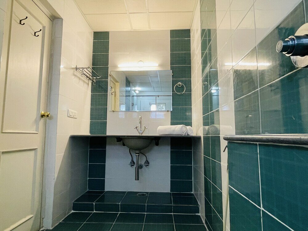 Фото Sanctum Suites Indiranagar Bangalore