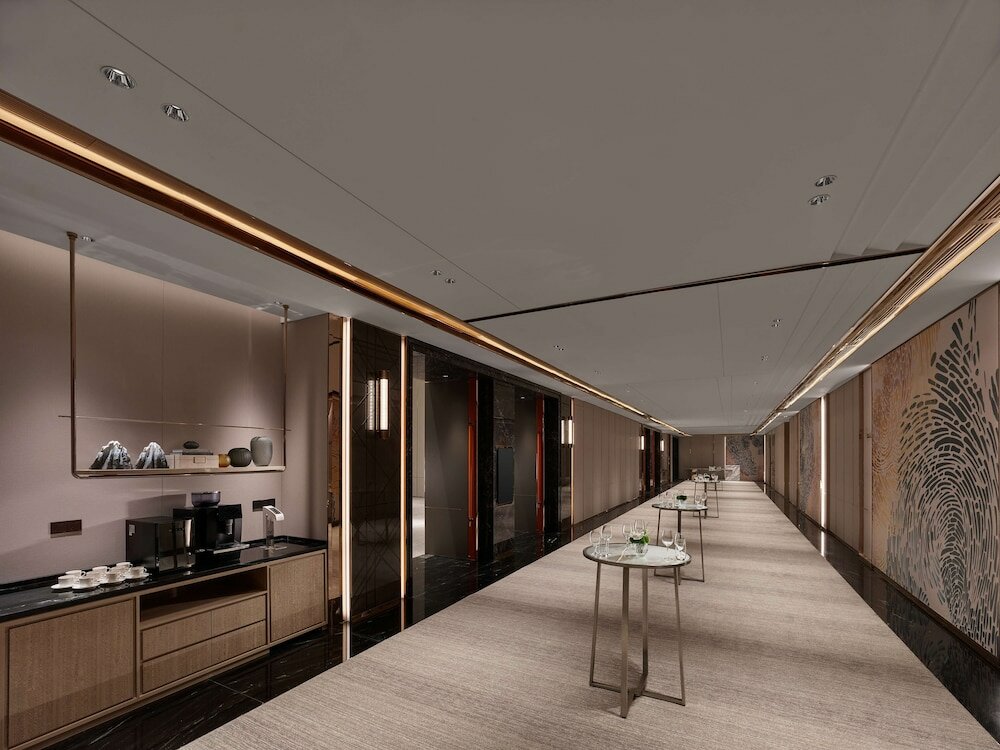 Фото DoubleTree by Hilton Cangnan