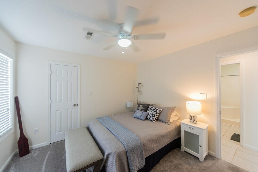 Фото Lake-front Luxury 5bdrm on Kentucky Lake - Jz Vacation Rentals