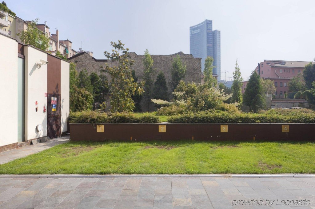 Фото Crowne Plaza Milan City