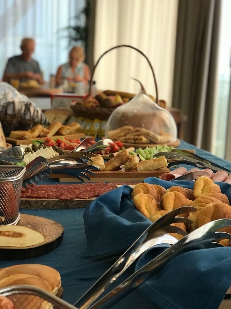 Фото Blue Marine Hotel