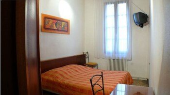 Фото Hotel des Etuves