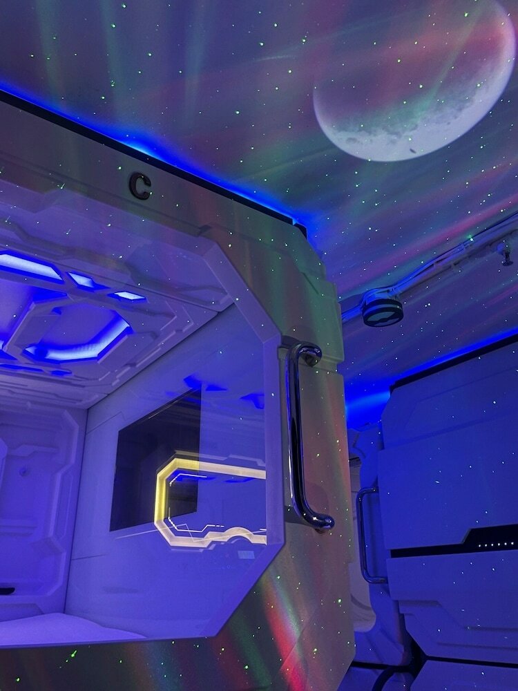 Фото Bmax Spacepods