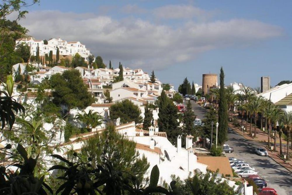 Фото El Capistrano Complejo de Apartamentos Turísticos