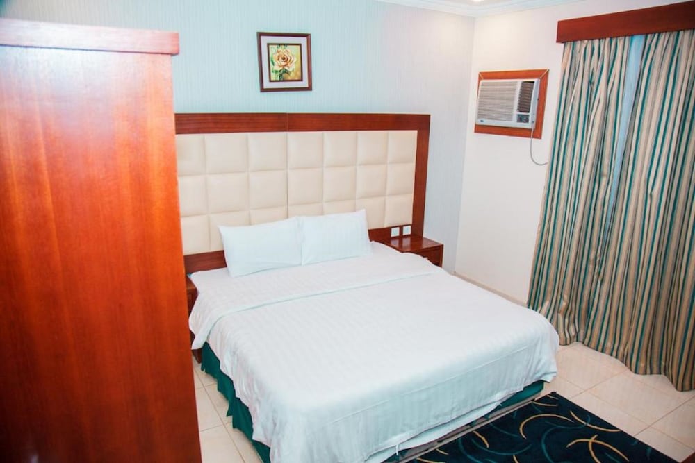 Фото Ajnihat Kanuz Hotel Suites